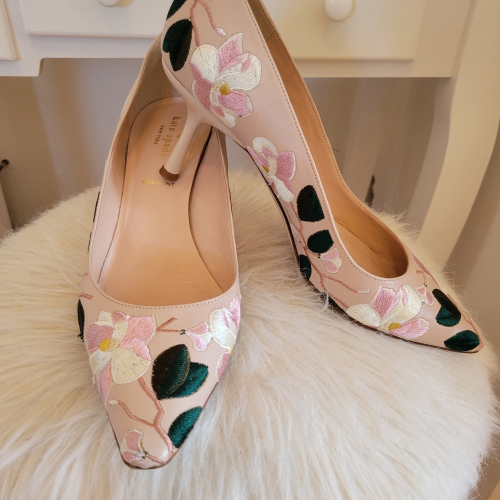 Kate Spade Heels - Picture 2 of 8